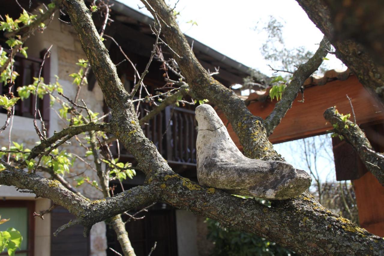 Les Pascals Panzió Saint-Paul-lès-Romans Kültér fotó